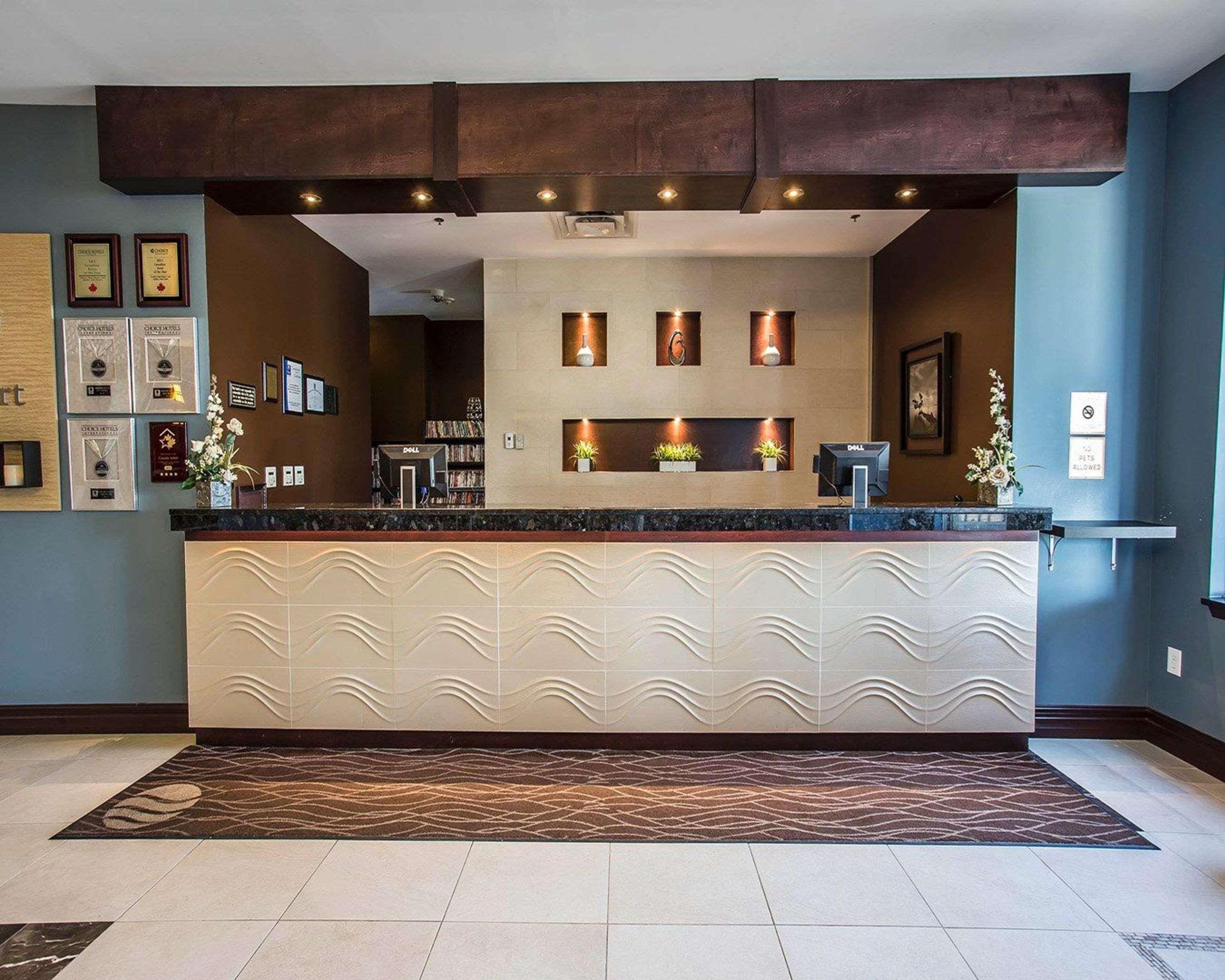 Comfort Hotel Bayer'S Lake Timberlea Esterno foto