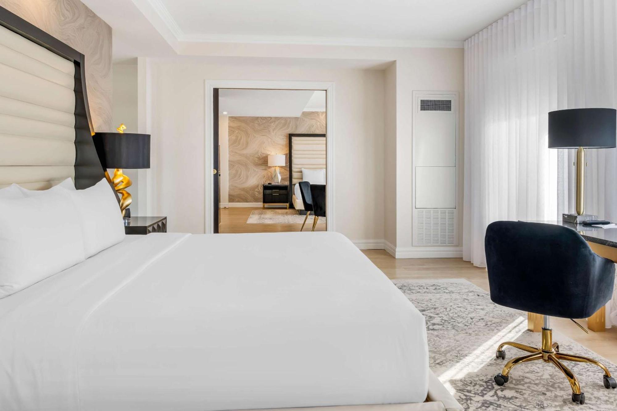 Comfort Hotel Bayer'S Lake Timberlea Esterno foto
