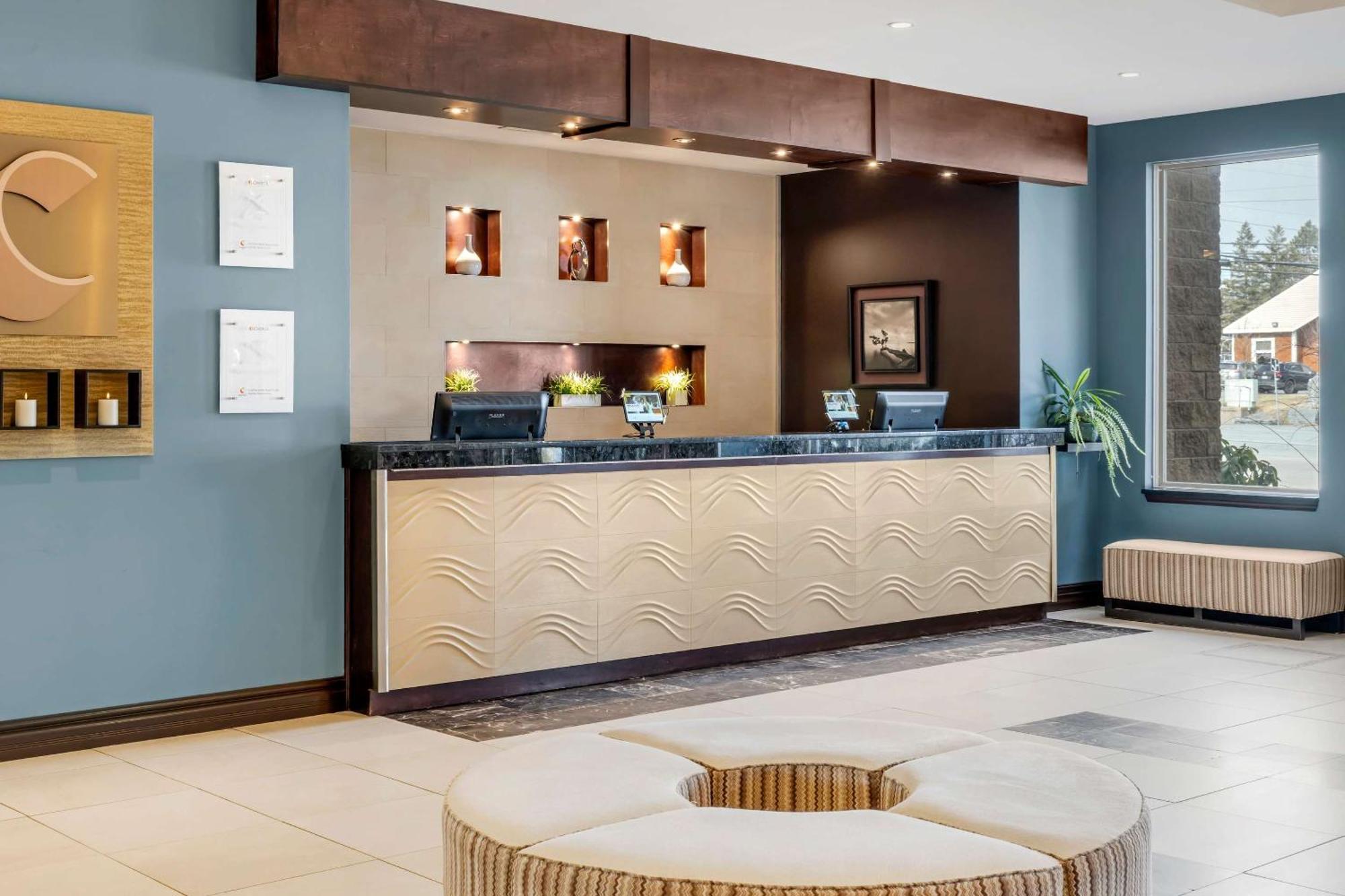 Comfort Hotel Bayer'S Lake Timberlea Esterno foto